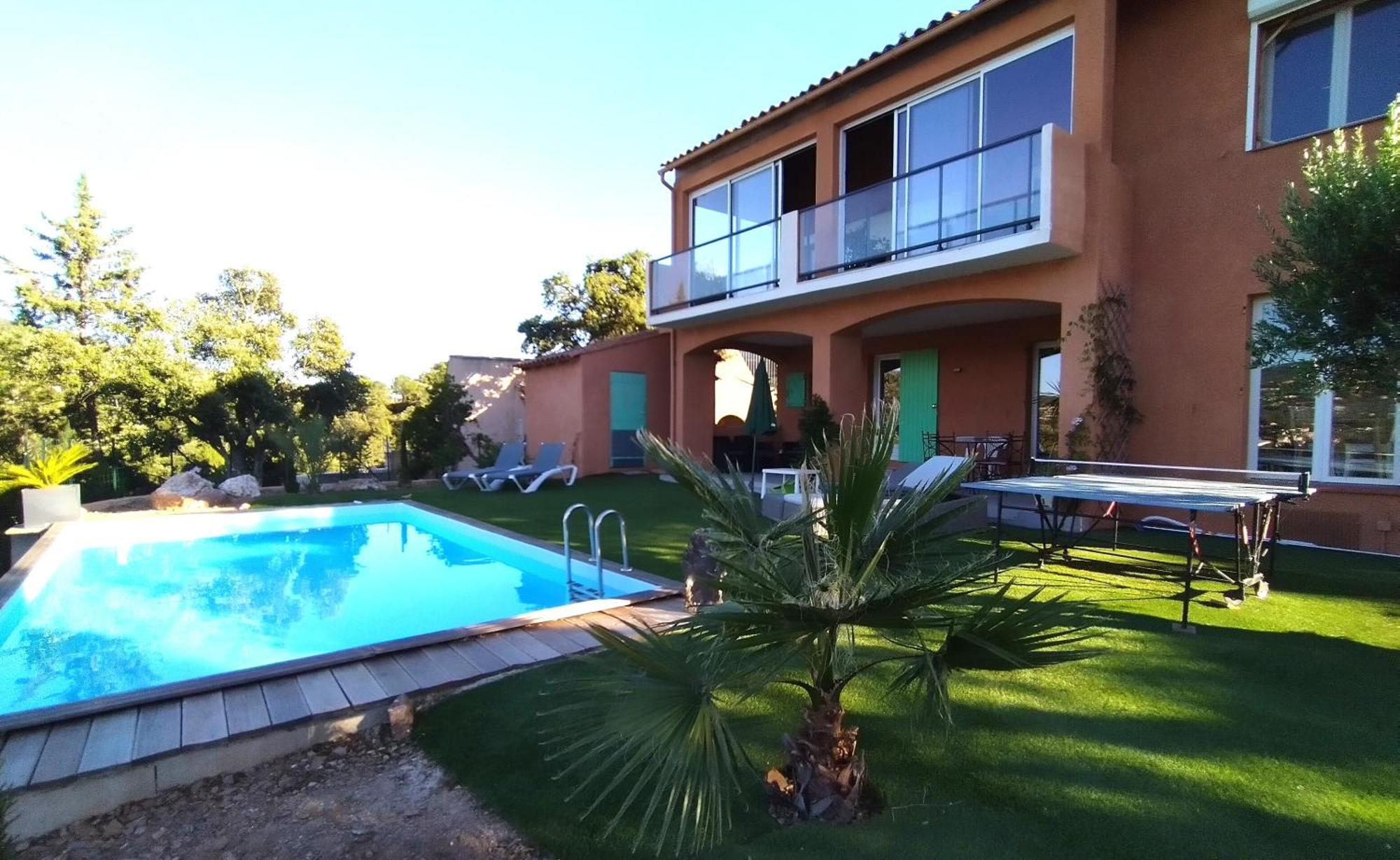 Superbe Bas De Villa 80 M2 Piscine Privee Reservee Aux Vacanciers Avec Vue Magnifique 6 Couchages Ла-Лонд-ле-Мор Экстерьер фото